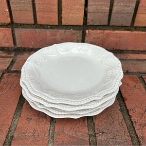 The Pioneer Woman Paige salad plate in a cream/linen white color set of 4